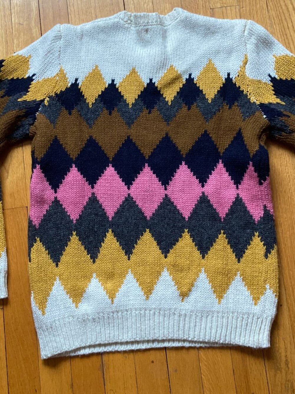Argyle sweater - Picture 2 of 5
